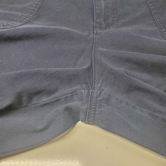 Gloria Vanderbilt Dark Navy Blue Capri Ankle Pants - Picture 10 of 10